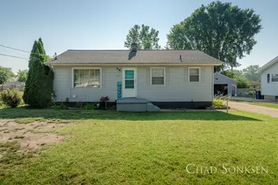 4330 Stuart Avenue SE, Grand Rapids, MI 49508 - Photo 1