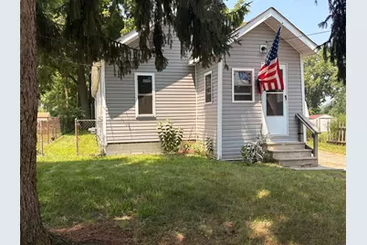 709 Kinney Road, Pontiac, MI 48340 - Photo 1