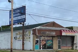 2056 S Dort Hwy, Flint, MI 48503 - Photo 1