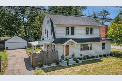 625 W G Avenue, Kalamazoo, MI 49004 - Photo 1