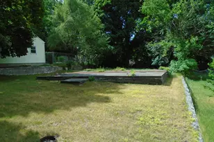 1447 W North St, Kalamazoo, MI 49006 - Photo 1