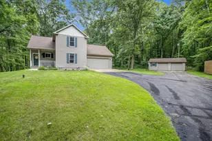 10950 W Dr N, Bellevue, MI 49021 - Photo 1