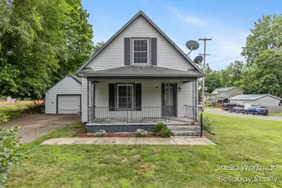 302 E Thorn Street, Hastings, MI 49058 - Photo 1