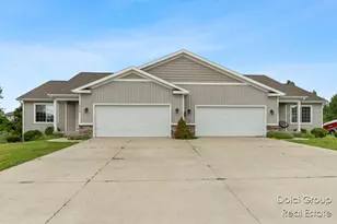 4682-4684 S Shooks Ct, Hudsonville, MI 49426 - Photo 1