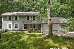 16945 Aliquot Dr, West Olive, MI 49460 - Photo 1