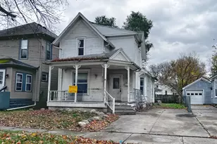 215 N Pleasant St, Jackson, MI 49202 - Photo 1