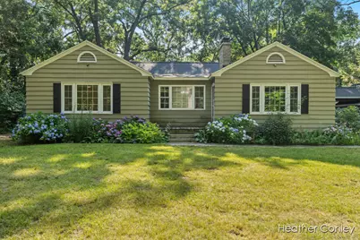 18086 N Fruitport Road, Spring Lake, MI 49456 - Photo 1