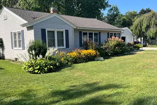 32 E 29th St, Holland, MI 49423 - Photo 1