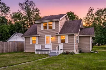 2141 Stevens Avenue, Kalamazoo, MI 49008 - Photo 1