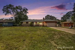 3835 Molly Blvd, Muskegon, MI 49444 - Photo 1