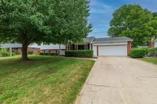 7619 Woodcrest St, Portage, MI 49024 - Photo 1