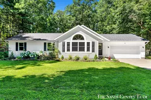 4247 Duck Creek Ln, Whitehall, MI 49461 - Photo 1