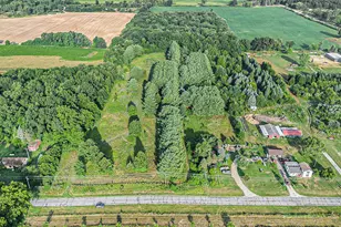 51244 Leach Rd, Dowagiac, MI 49047 - Photo 1