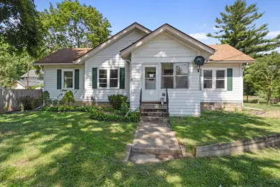 2637 Bow Street, Jackson, MI 49203 - Photo 1