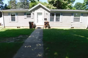 921 Hall St, Albion, MI 49224 - Photo 1