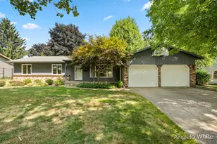 130 Centennial Ave NW, Grand Rapids, MI 49504 - Photo 1