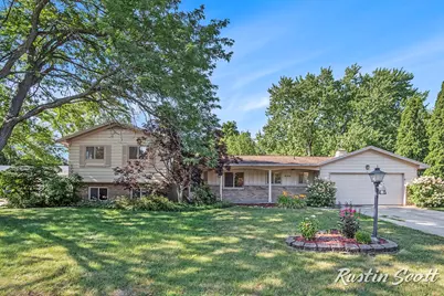 1690 Pembroke Street SE, Grand Rapids, MI 49508 - Photo 1