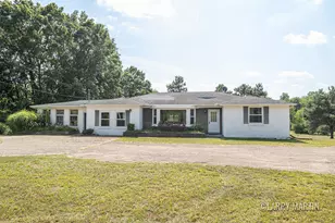 690 Lincoln Rd, Otsego, MI 49078 - Photo 1