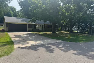 4285 52nd St, Holland, MI 49423 - Photo 1