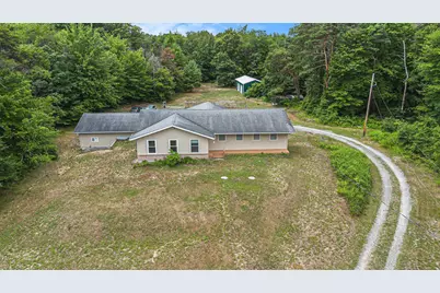 47450 82nd Street, Coloma, MI 49038 - Photo 1