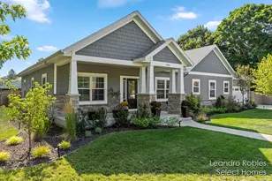 2102 Michigan St NE, Grand Rapids, MI 49503 - Photo 1