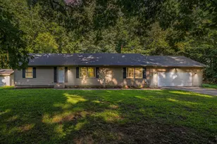 72 Royal Rd, Springfield, MI 49037 - Photo 1