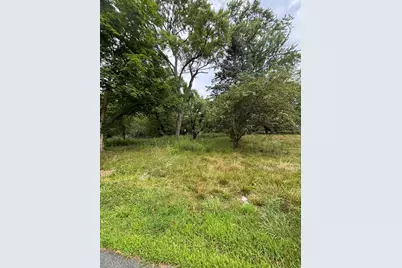 410 G Avenue W, Kalamazoo, MI 49004 - Photo 1