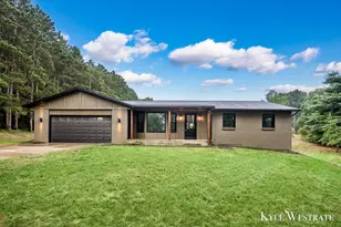 8630 10 Mile Rd NE, Rockford, MI 49341 - Photo 1