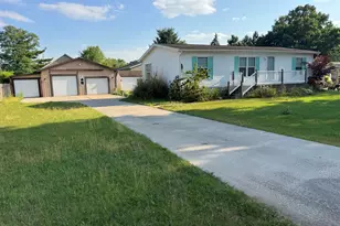 8160 E Ray Dr, Newaygo, MI 49337 - Photo 1