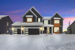 15721 Norwalk Rd, Grand Haven, MI 49417 - Photo 1