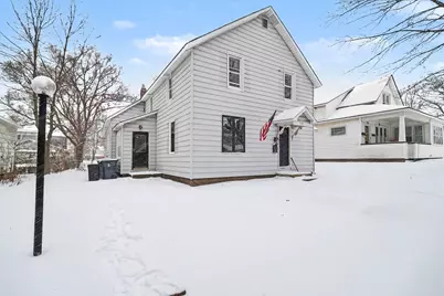 709 E Loomis Street, Ludington, MI 49431 - Photo 1