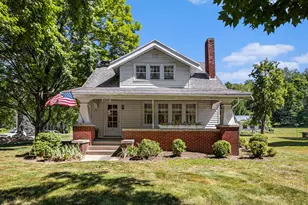 6405 Cascade Rd SE, Grand Rapids, MI 49546 - Photo 1