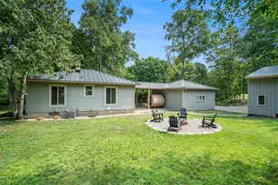 938 Columbus St NE, Grand Rapids, MI 49525 - Photo 1