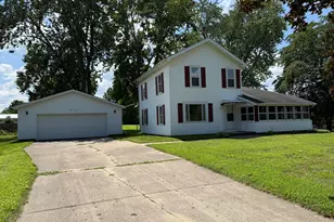 301 Mill St, Leslie, MI 49251 - Photo 1