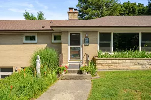 2514 Brookhaven Dr, Portage, MI 49024 - Photo 1