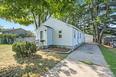 140 43rd Street SW, Grand Rapids, MI 49548 - Photo 1