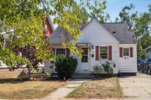 246 W 18th St, Holland, MI 49423 - Photo 1