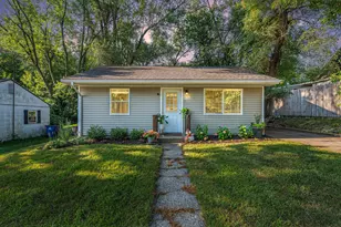 307 Garfield Ave, Kalamazoo, MI 49001 - Photo 1