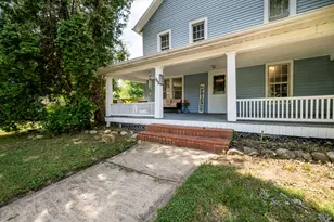 302 Sylvan St, Buchanan, MI 49107 - Photo 1