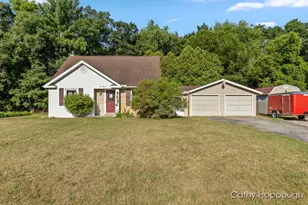 411 Lynn Ave, Ionia, MI 48846 - Photo 1