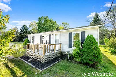 206 Pearl Street, Sheridan, MI 48884 - Photo 1