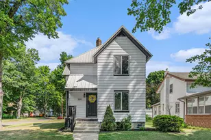 300 E Bennett St, Three Rivers, MI 49093 - Photo 1