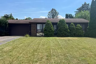 4609 Croyden Ave, Kalamazoo, MI 49006 - Photo 1