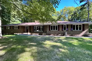 10349 E Howard City-Edmore, Vestaburg, MI 48891 - Photo 1