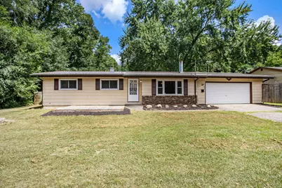 66319 N Lakeview Avenue, Sturgis, MI 49091 - Photo 1