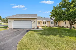 2910 Parkside Dr, Jenison, MI 49428 - Photo 1