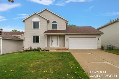 5153 Breezefield SE, Kentwood, MI 49512 - Photo 1