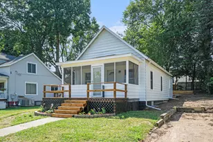 304 E Spring St, Bloomingdale, MI 49026 - Photo 1