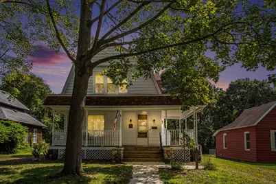 228 East Avenue N, Battle Creek, MI 49017 - Photo 1