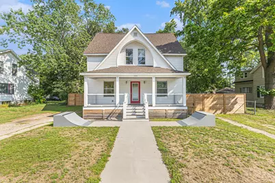 1313 Washington Avenue, Grand Haven, MI 49417 - Photo 1